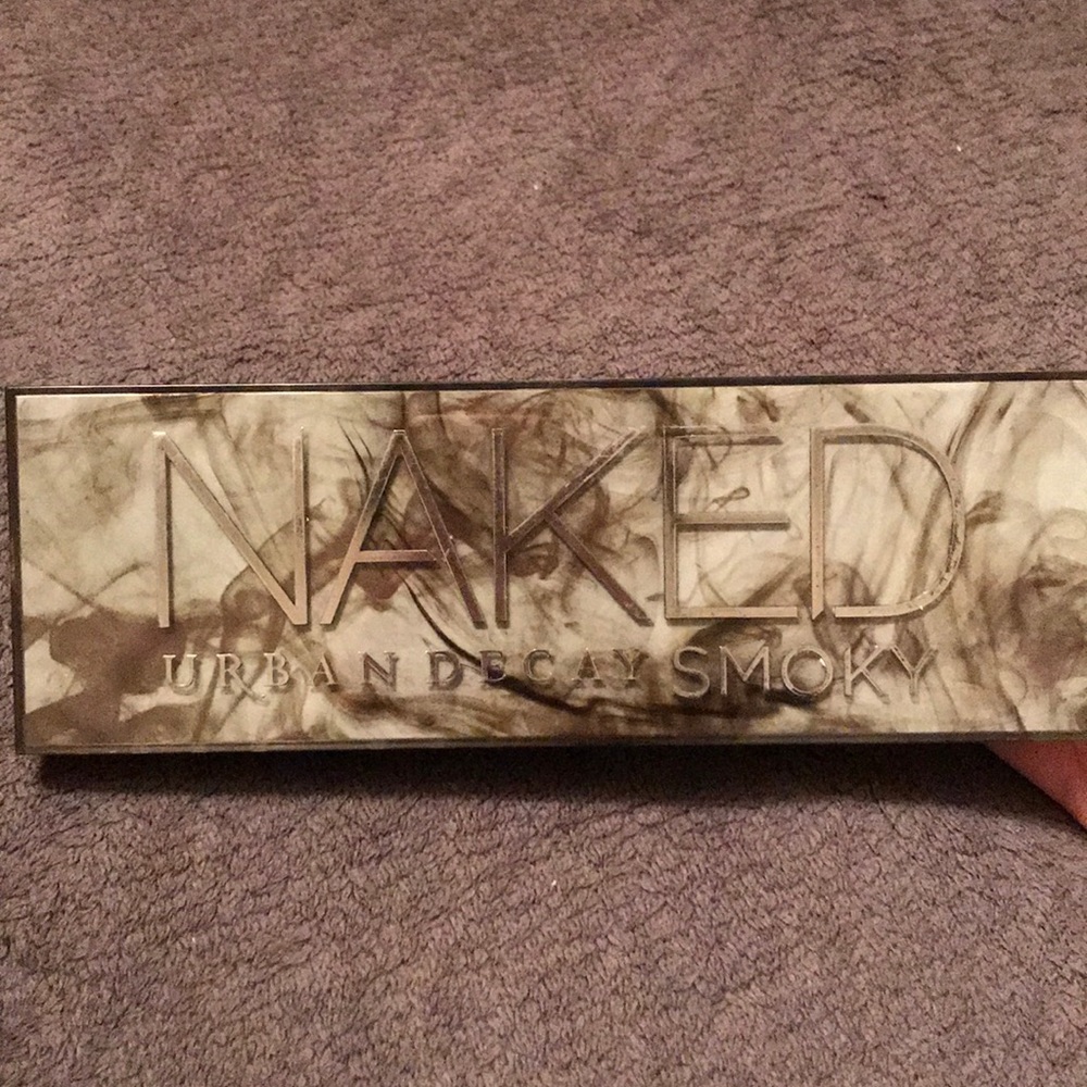 Naked palette